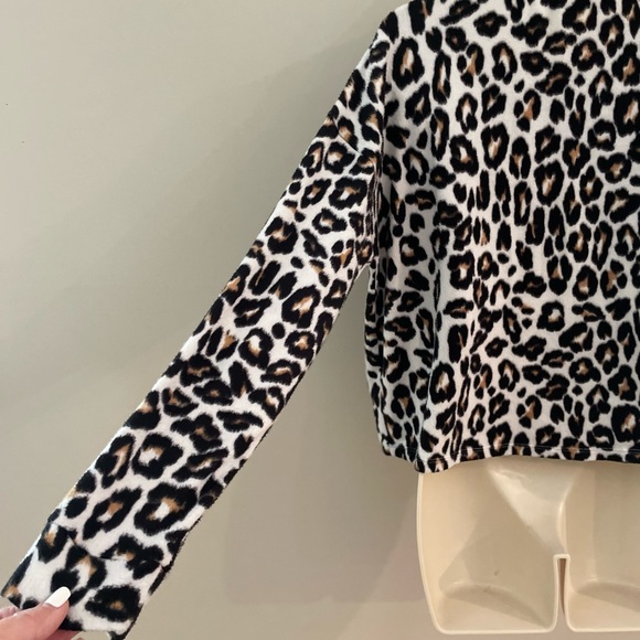 Woman’s cropped sweater - Picture 5 of 5